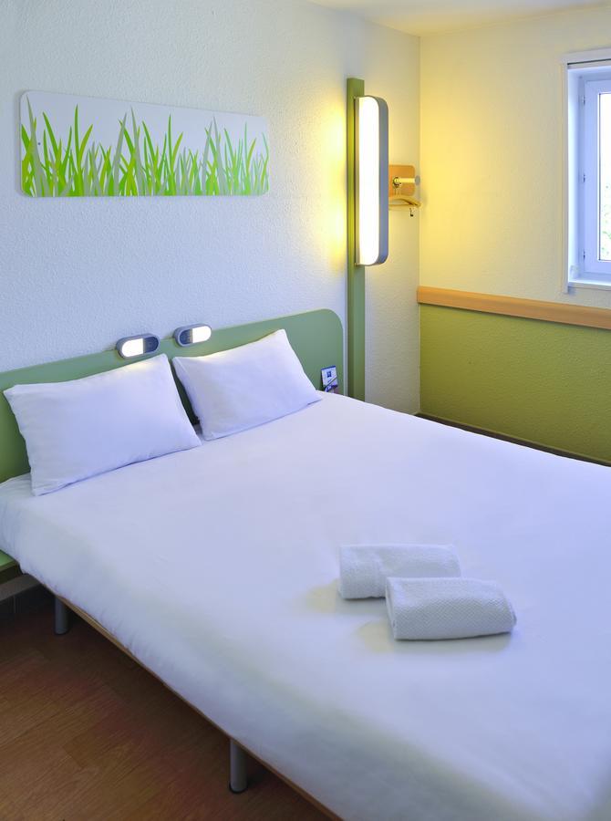 Ibis Budget Santeny Exterior photo